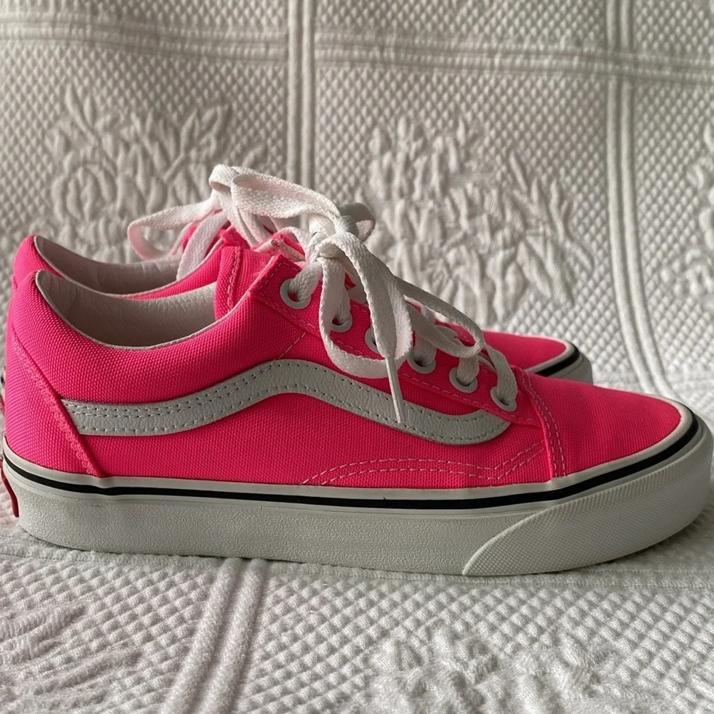 Vans Old Skool Neon Knockout Pink/True White Sneakers Skater Shoes Valentines - Picture 3 of 10